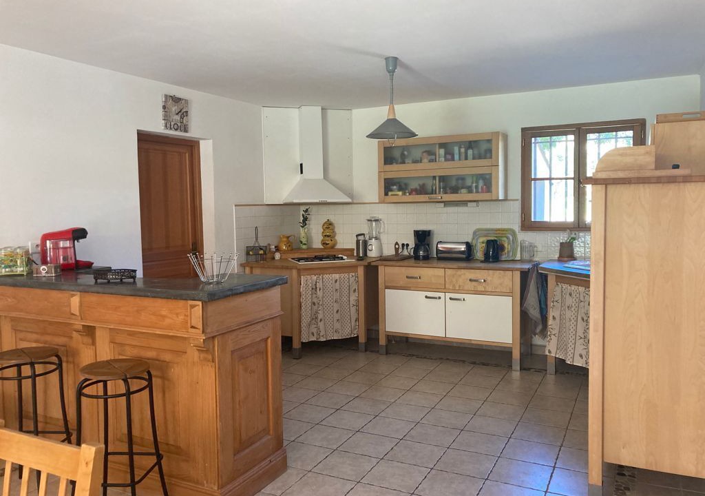 Photo of Kitchen in Lourmarin