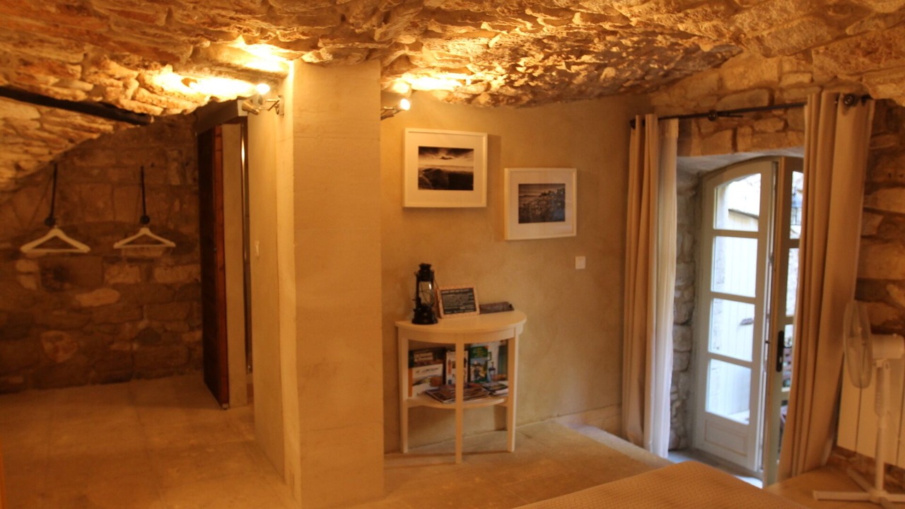 Photo of Bedroom in Bonnieux