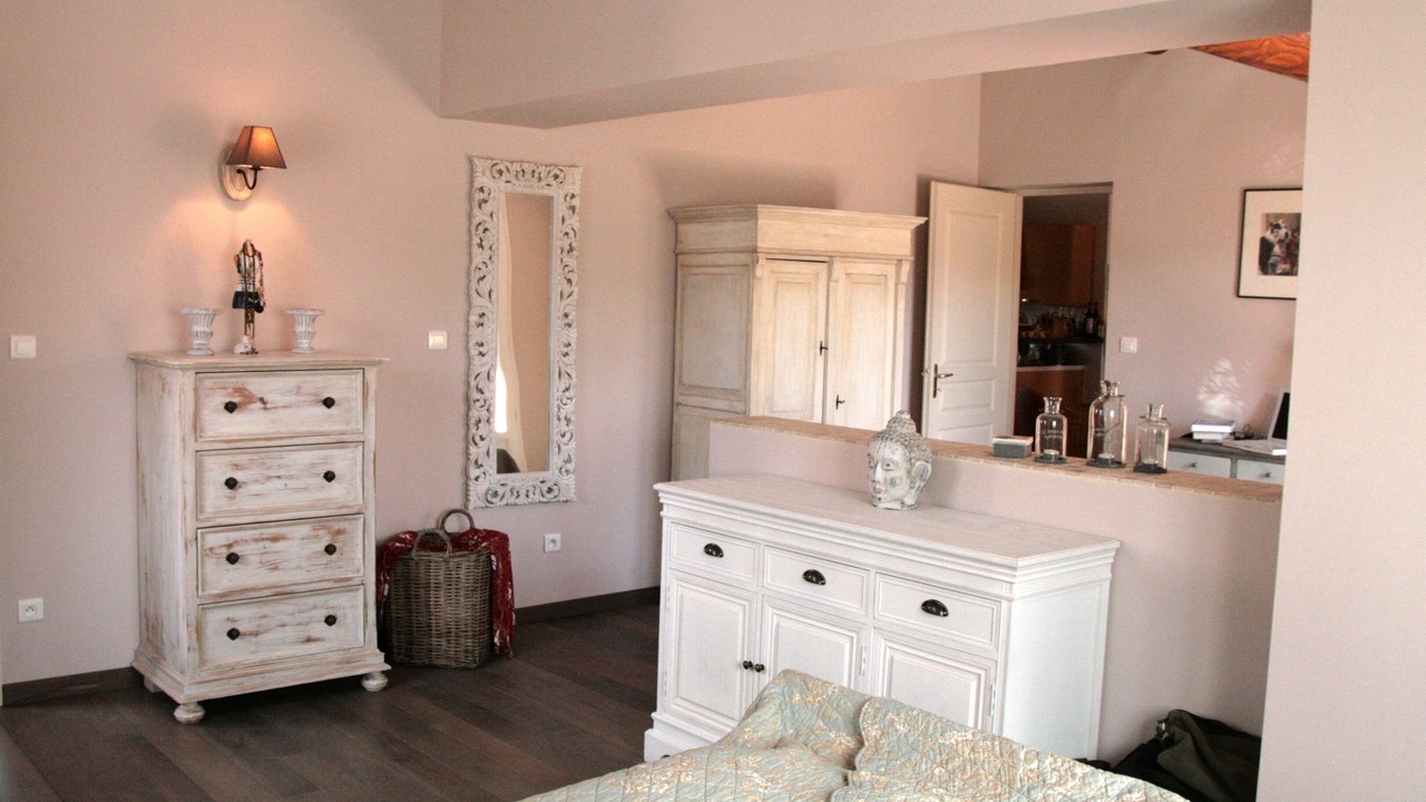 Photo of Bedroom in Pierrevert