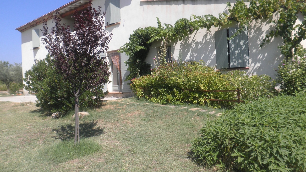 Photo of Outdoor in Pertuis