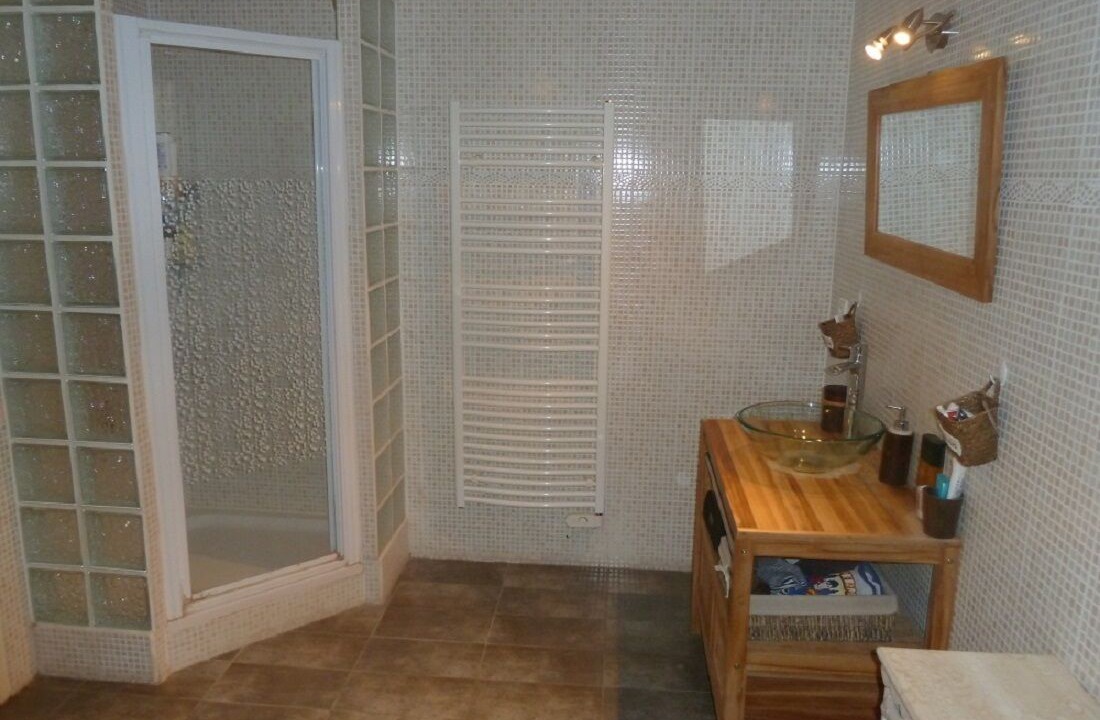 Photo of Bathroom in Laudun