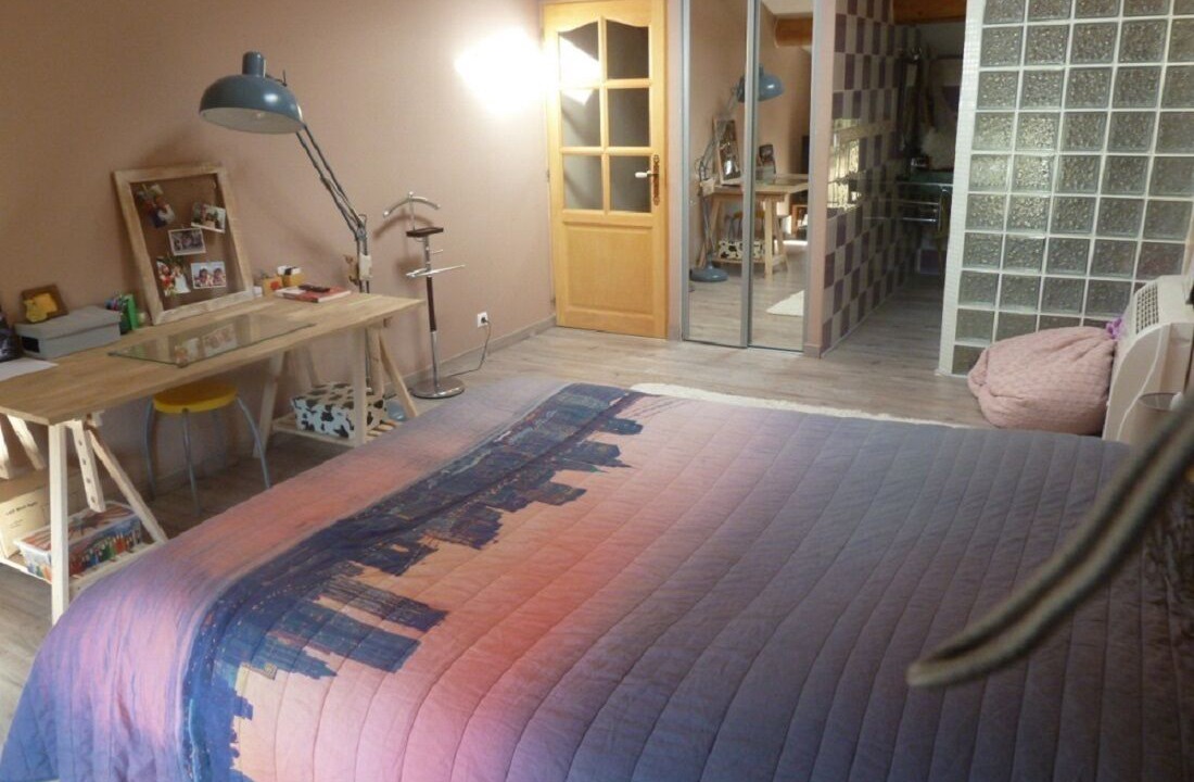 Photo of Bedroom in Laudun