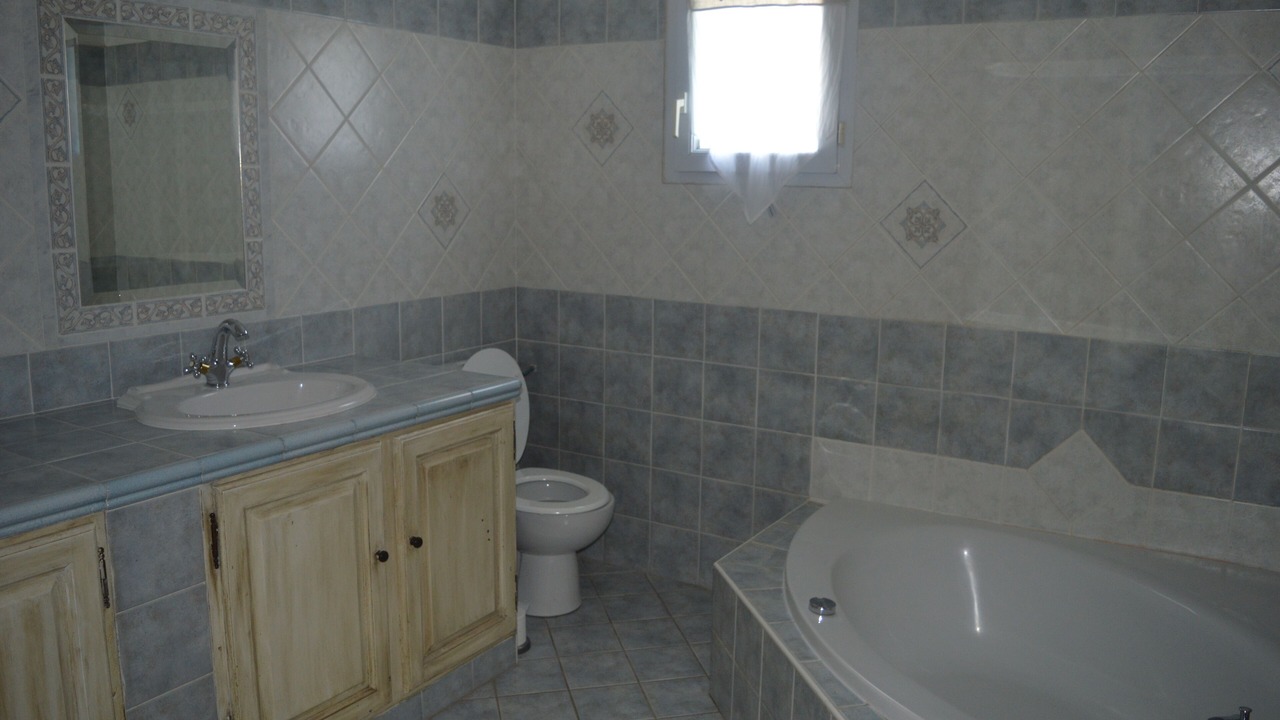Photo of Bathroom in Chateaurenard
