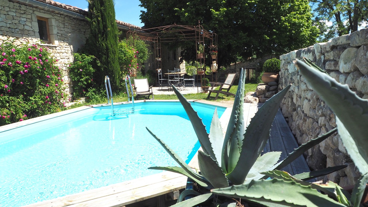 Photo of Outdoor in Saint-Michel-l'Observatoire