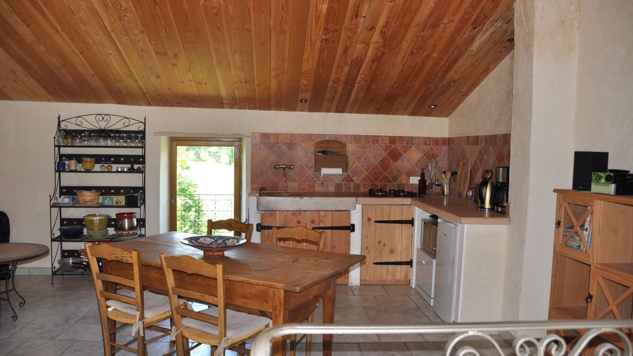 Photo of Kitchen in Saint-Michel-l'Observatoire