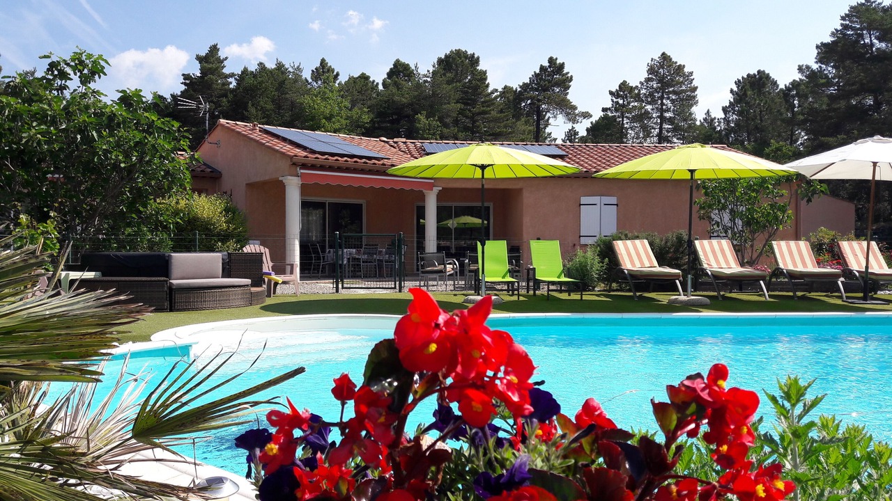 Photo of Outdoor in Regusse