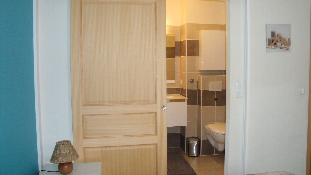 Photo of Bedroom in Regusse