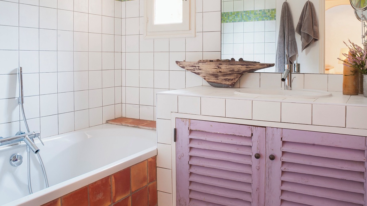 Photo of Bathroom in Roussillon