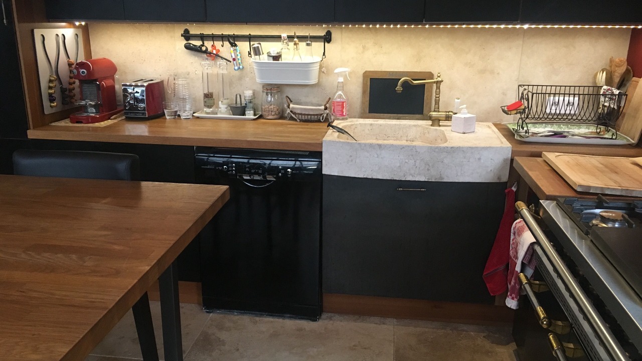 Photo of Kitchen in Le Puy-Sainte-Reparade