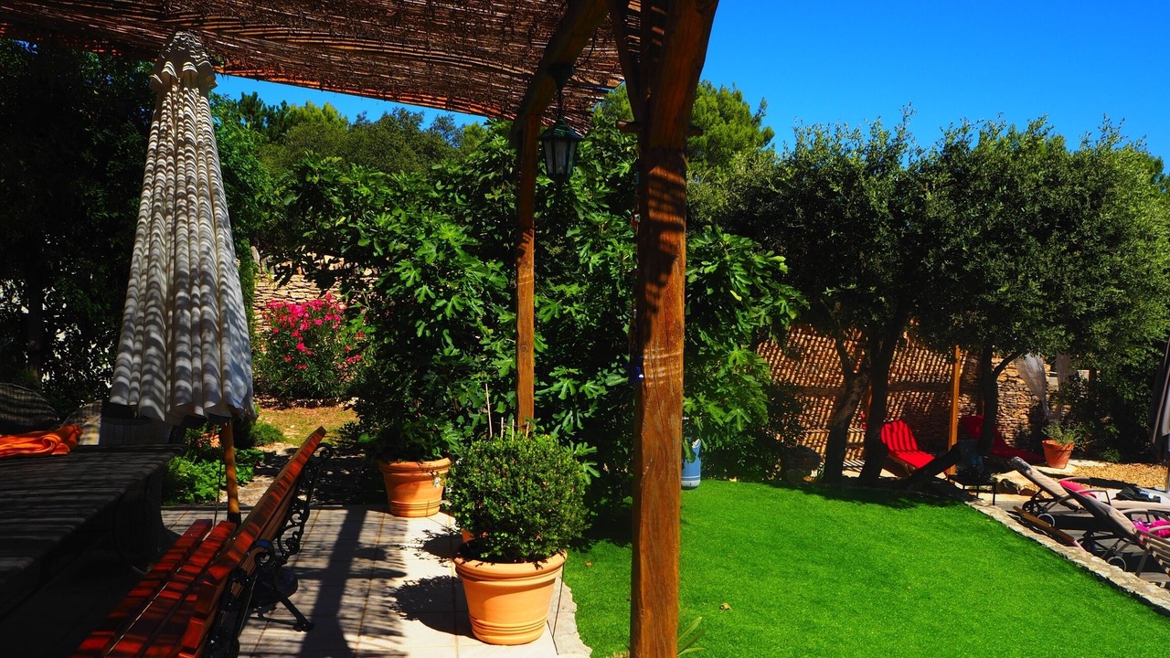 Photo of Patio Balcony in Cabrieres-d'Avignon