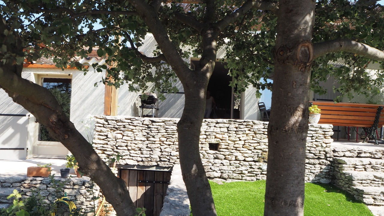 Photo of Outdoor in Cabrieres-d'Avignon