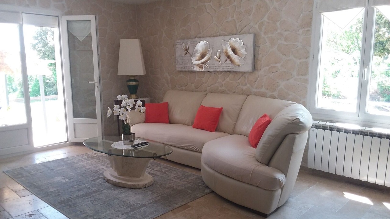 Photo of Livingroom in Cabasse