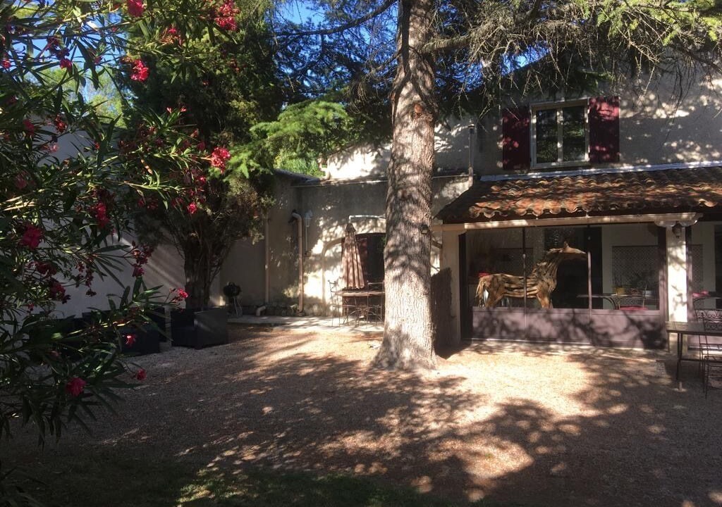 Photo of Outdoor in Velleron
