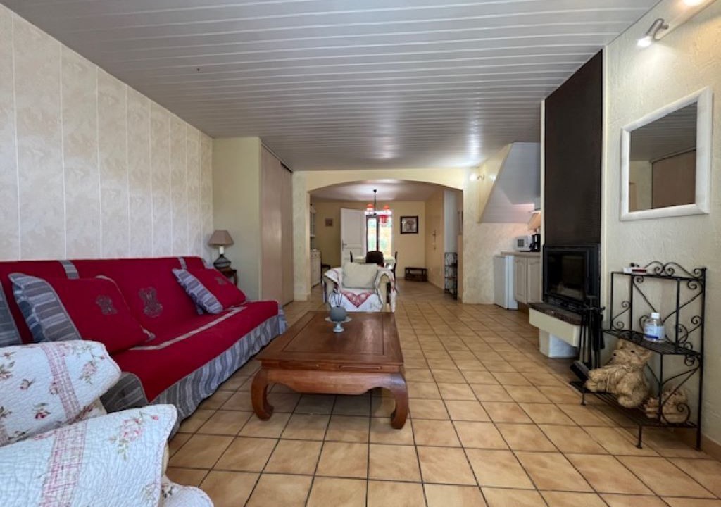 Photo of Livingroom in Velleron