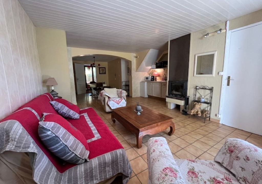 Photo of Livingroom in Velleron