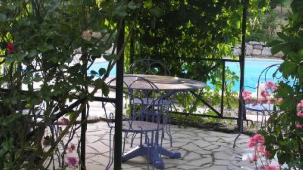 Photo of Outdoor in Saint-Michel-l'Observatoire