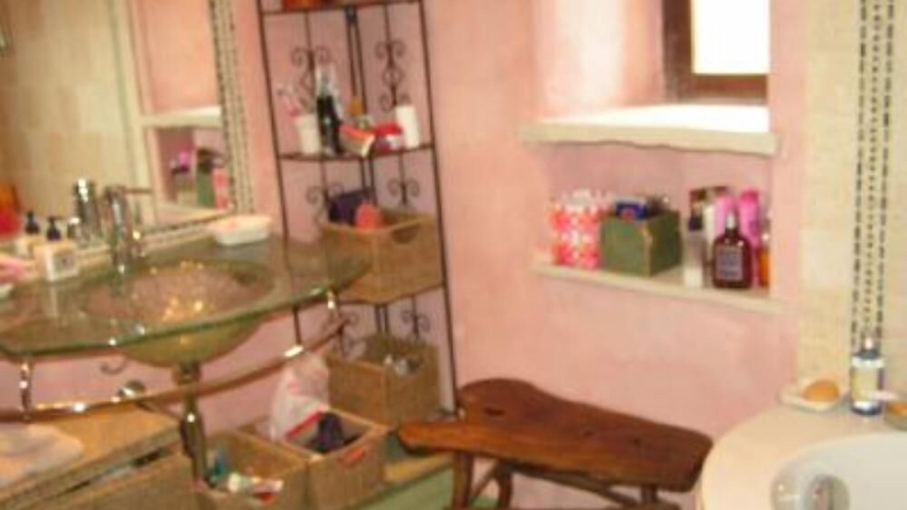 Photo of Bathroom in Saint-Michel-l'Observatoire