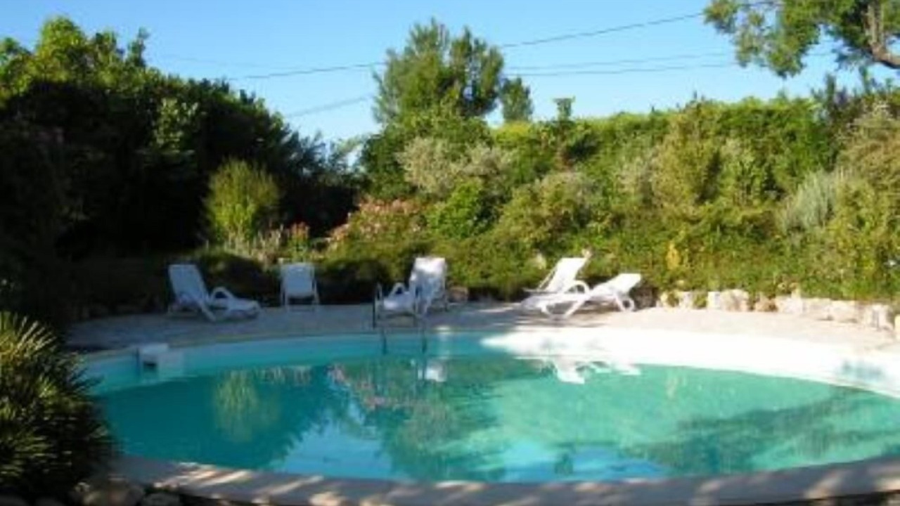 Photo of Outdoor in Saint-Michel-l'Observatoire