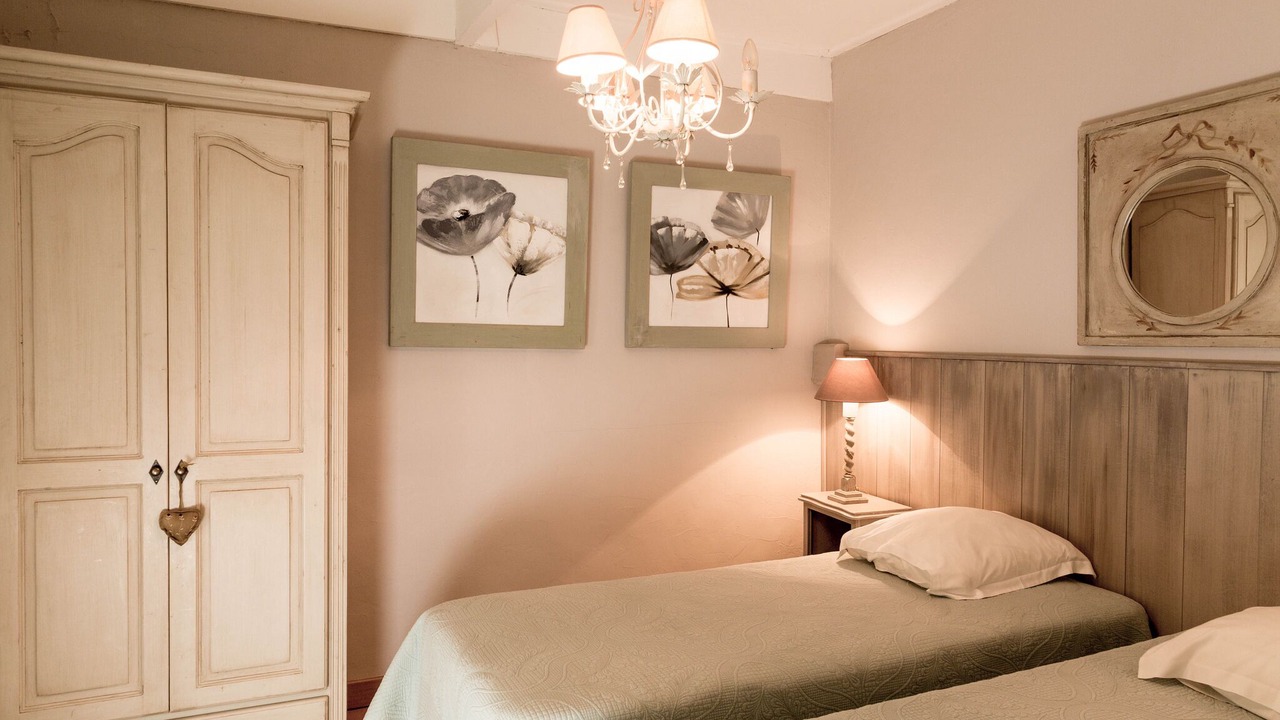 Photo of Bedroom in Lagnes
