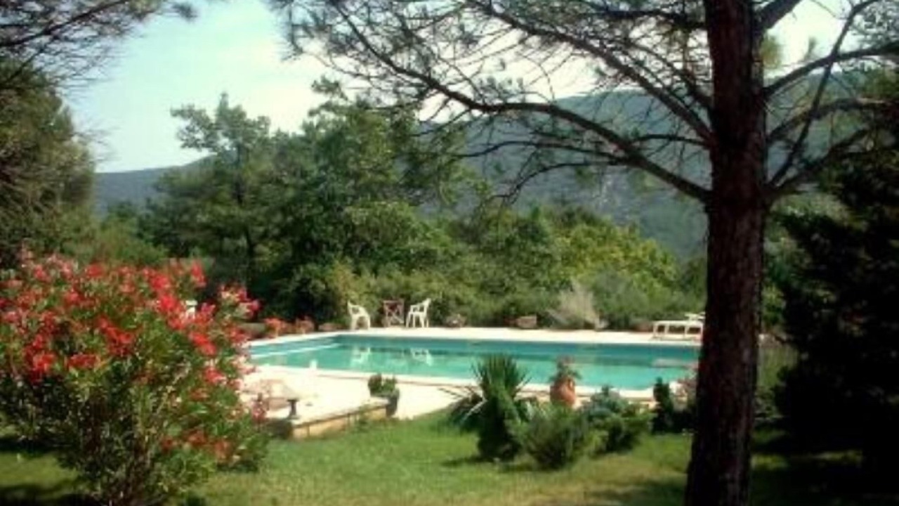 Photo of Outdoor in Lacoste