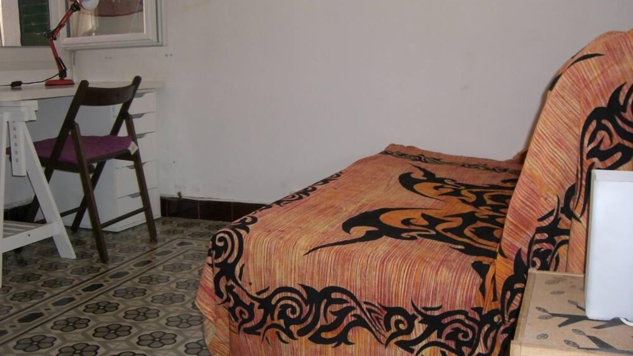 Photo of Bedroom in Noves
