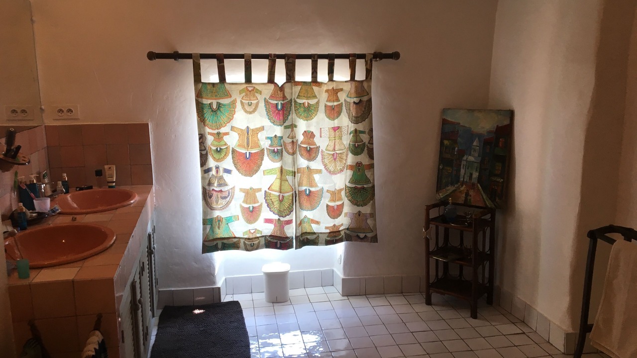 Photo of Bathroom in Aups