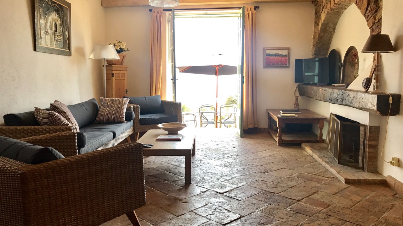 Photo of Livingroom in Aups