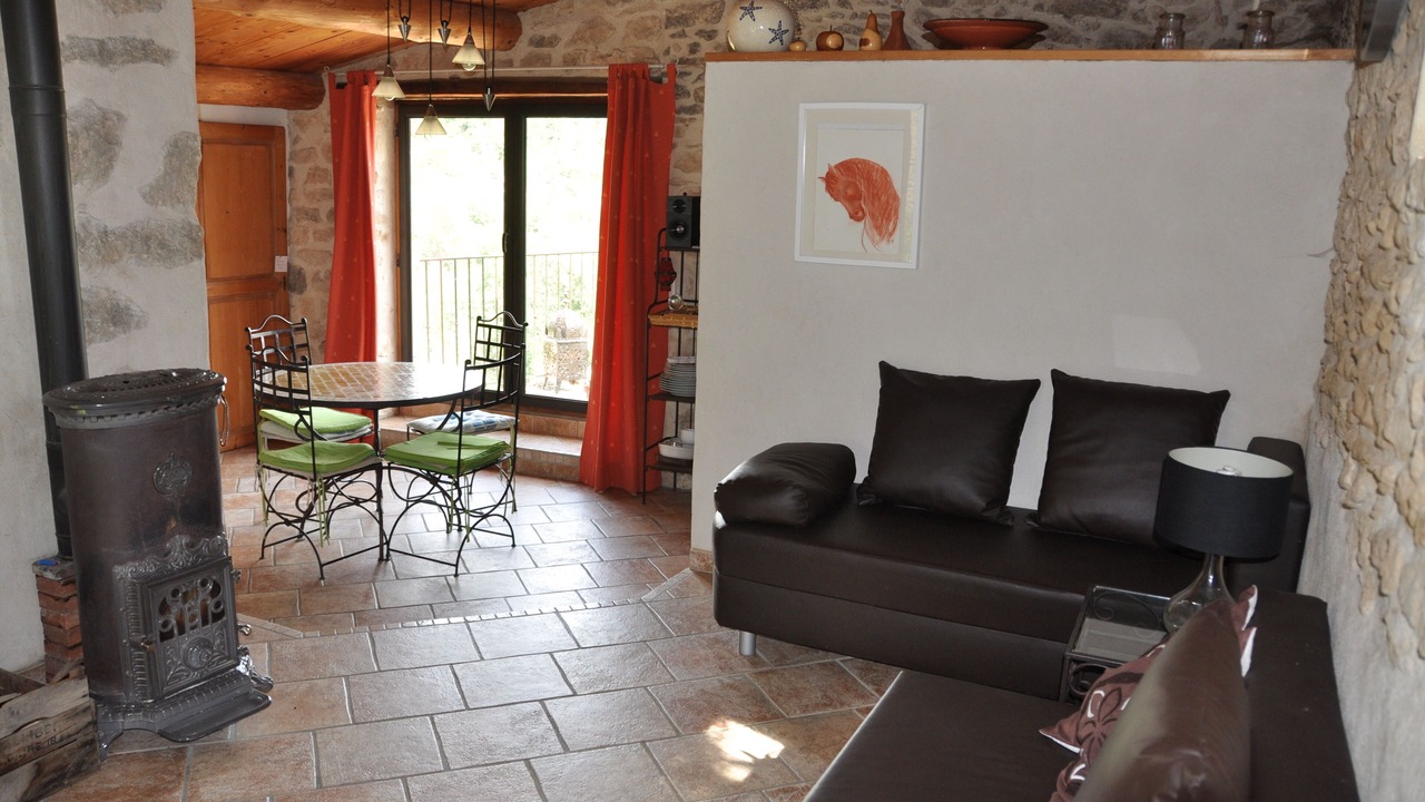 Photo of Livingroom in Saint-Michel-l'Observatoire