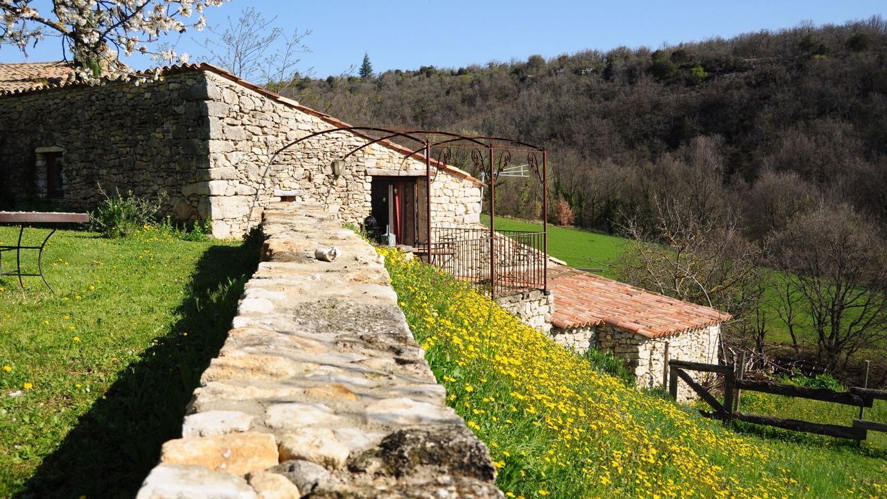 Photo of Outdoor in Saint-Michel-l'Observatoire