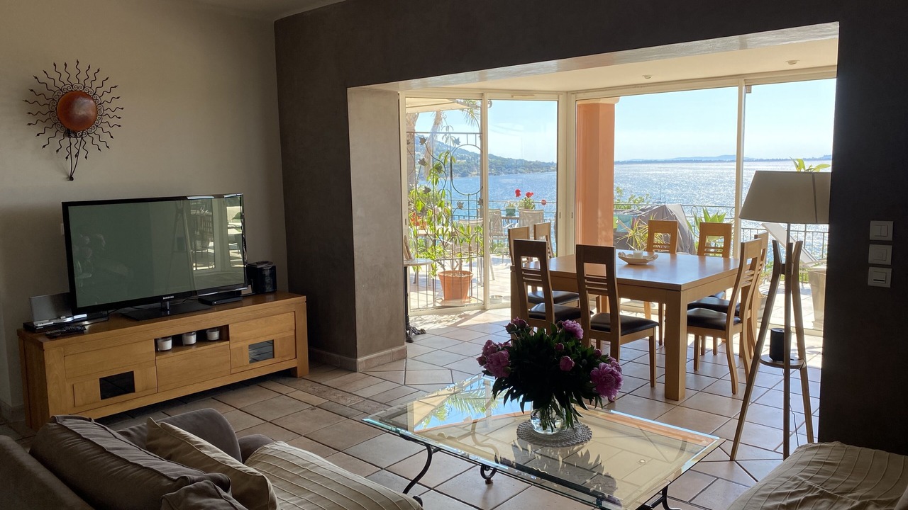 Photo of Livingroom in Carqueiranne