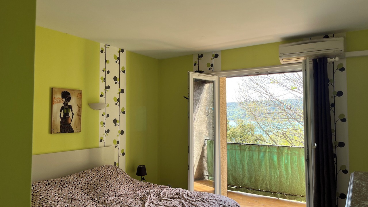 Photo of Bedroom in Les Salles-sur-Verdon
