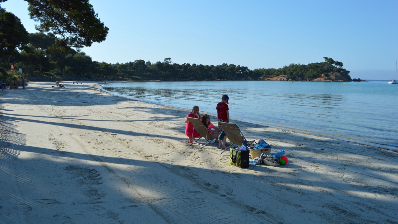 Photo of Others in La Mole