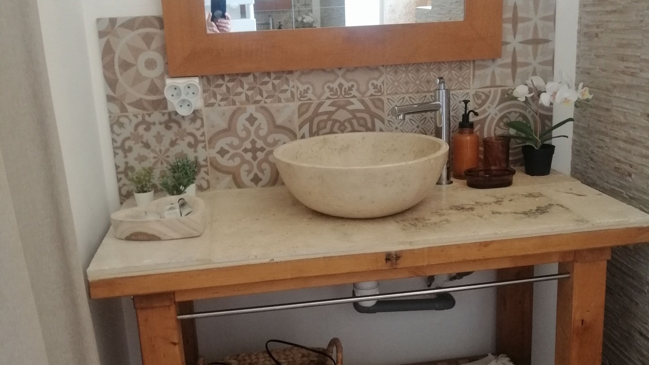 Photo of Bathroom in Saint-Cannat