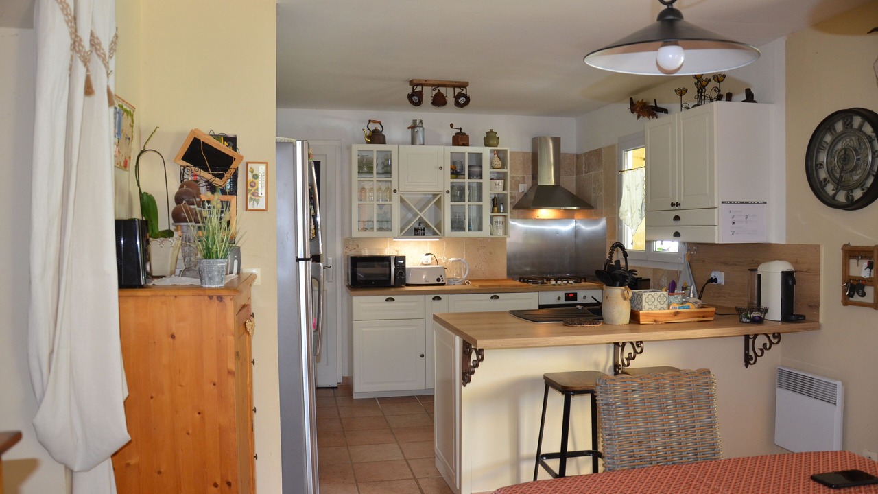 Photo of Kitchen in Saint-Cannat