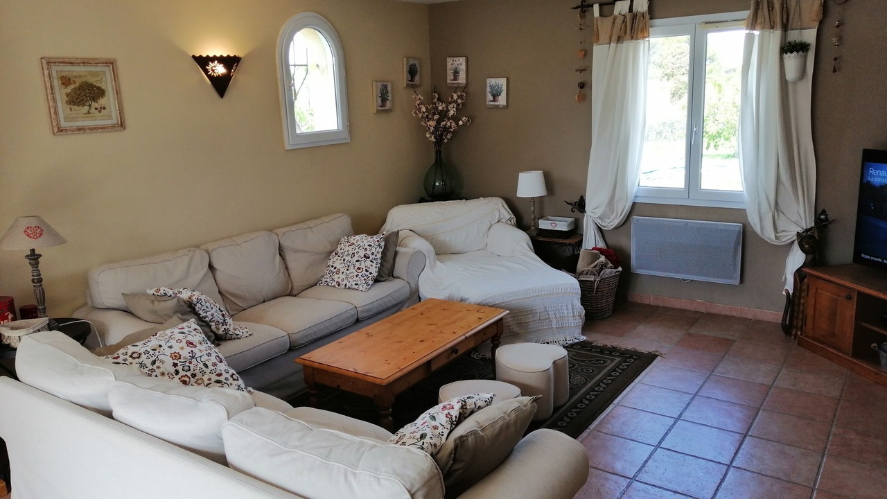 Photo of Livingroom in Saint-Cannat