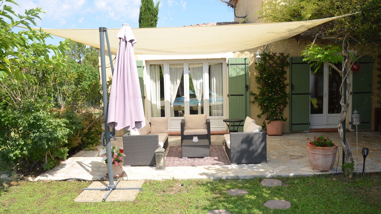 Photo of Patio Balcony in Saint-Cannat