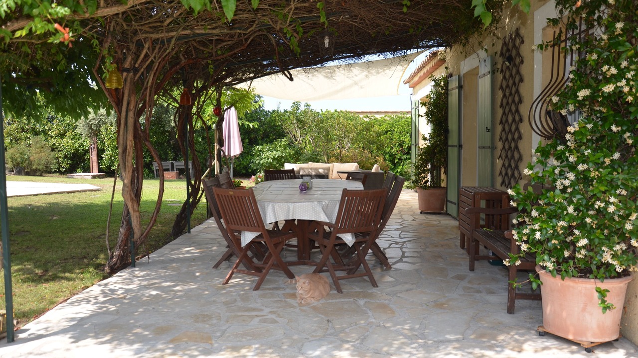 Photo of Outdoor in Saint-Cannat