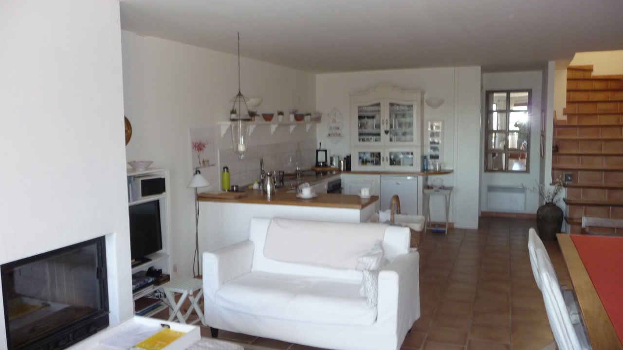Photo of Livingroom in Sablet