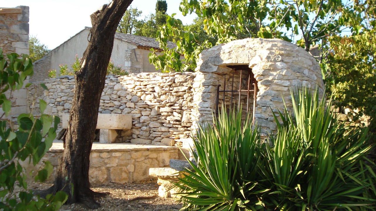 Photo of Outdoor in Pont Royal