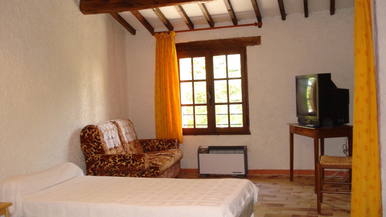 Photo of Bedroom in Pont Royal