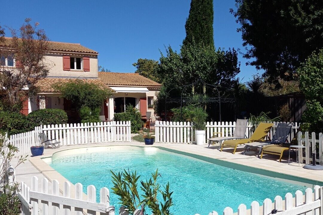 Photo of Outdoor in Entraigues-sur-la-Sorgue