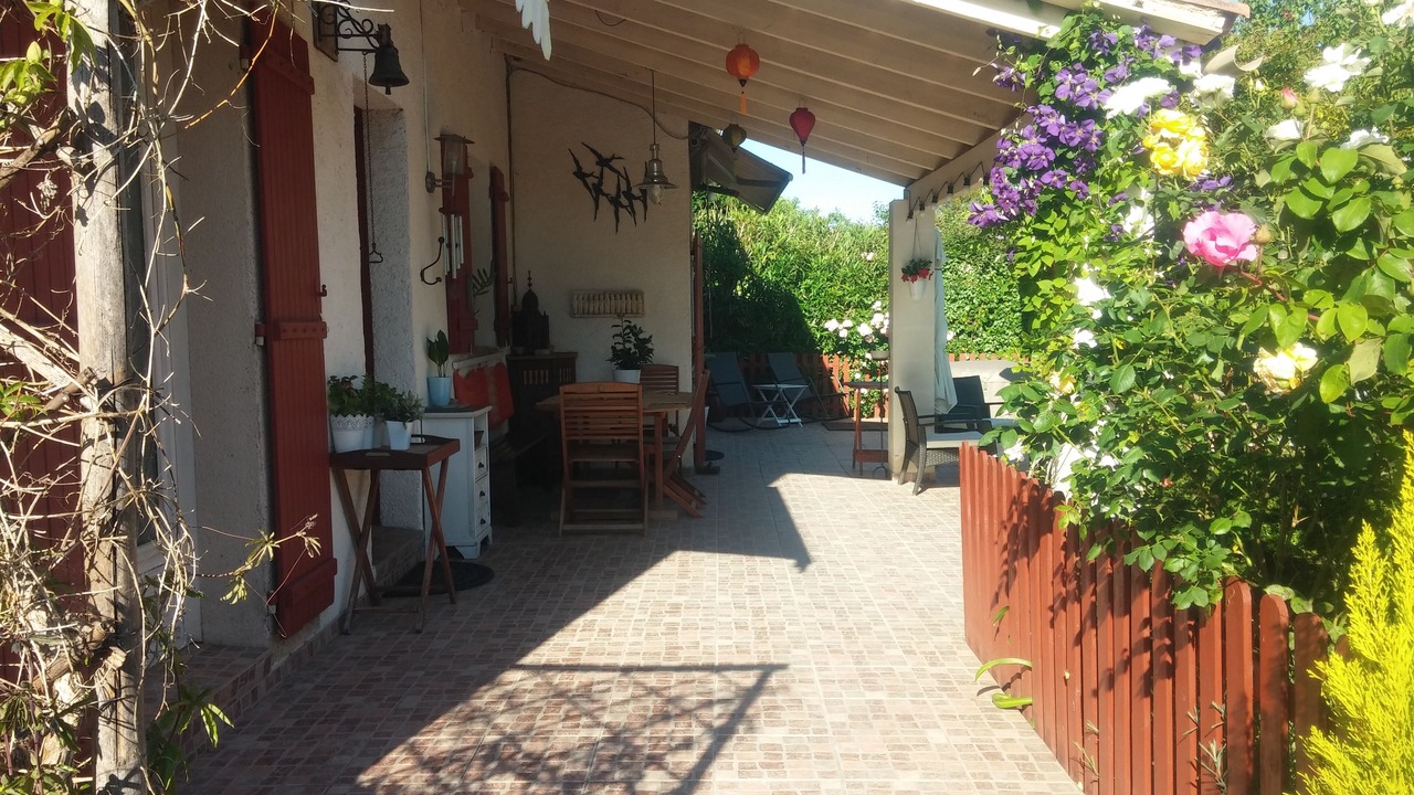 Photo of Outdoor in Entraigues-sur-la-Sorgue
