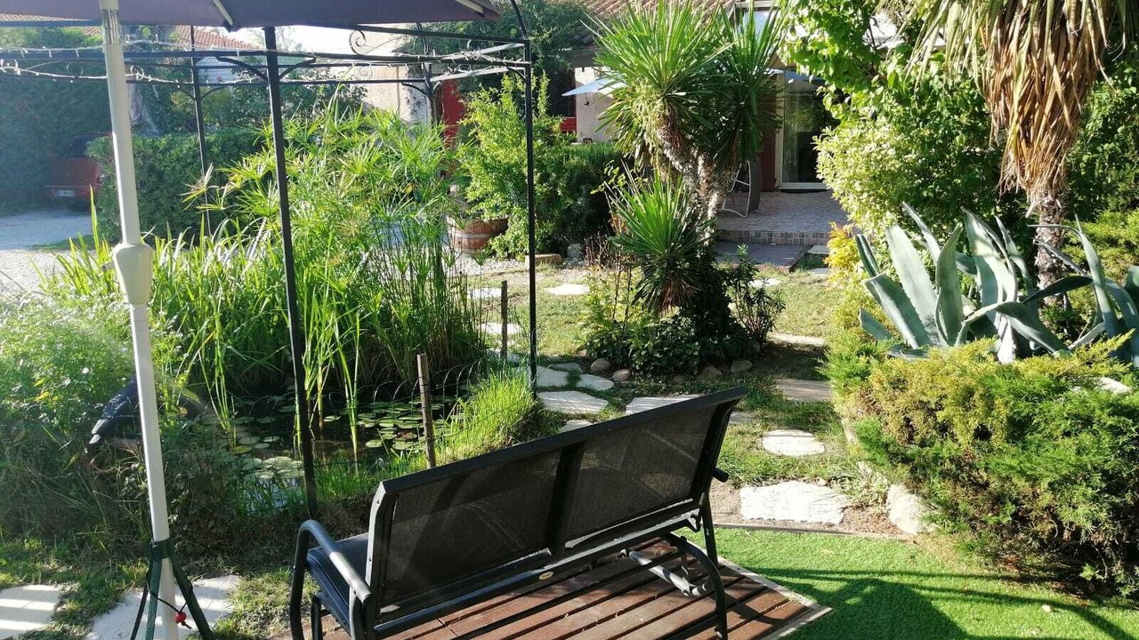 Photo of Outdoor in Entraigues-sur-la-Sorgue