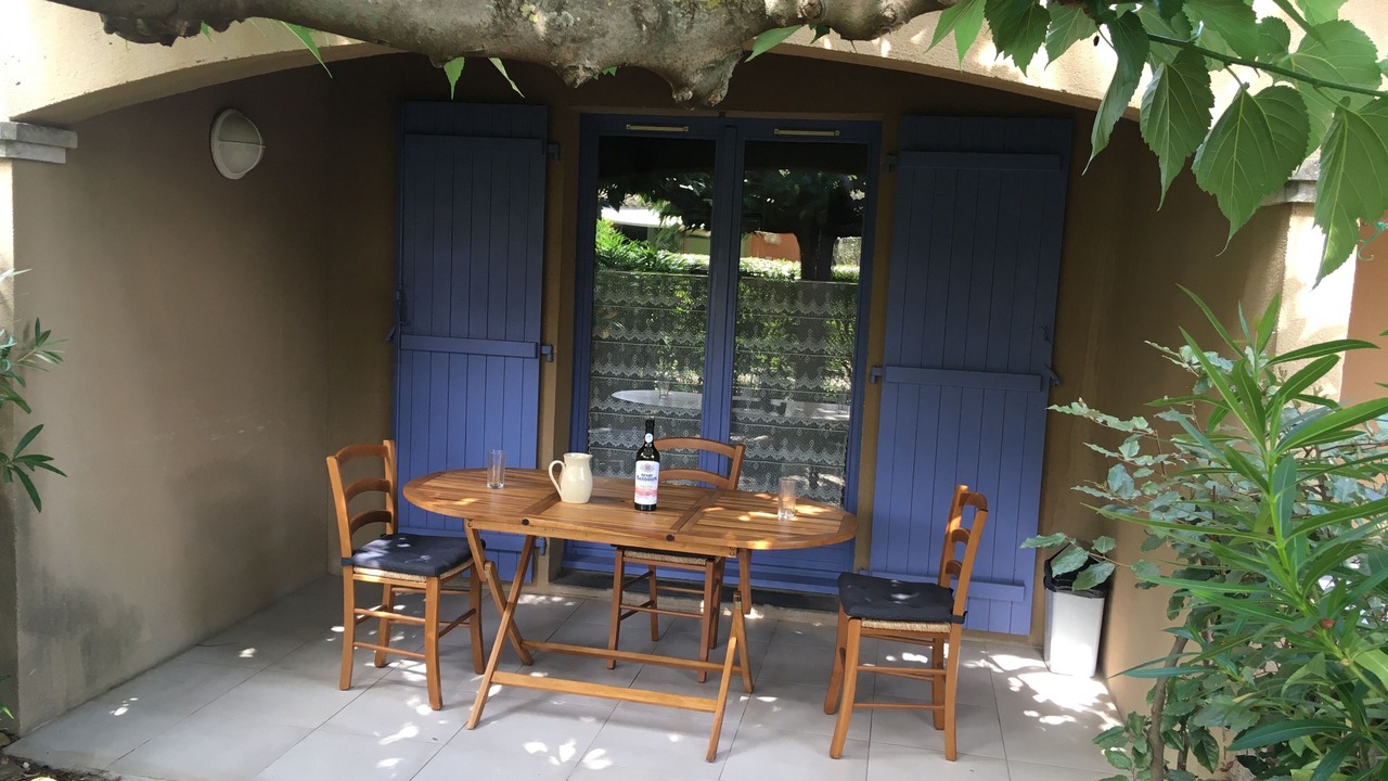 Photo of Outdoor in Mouries