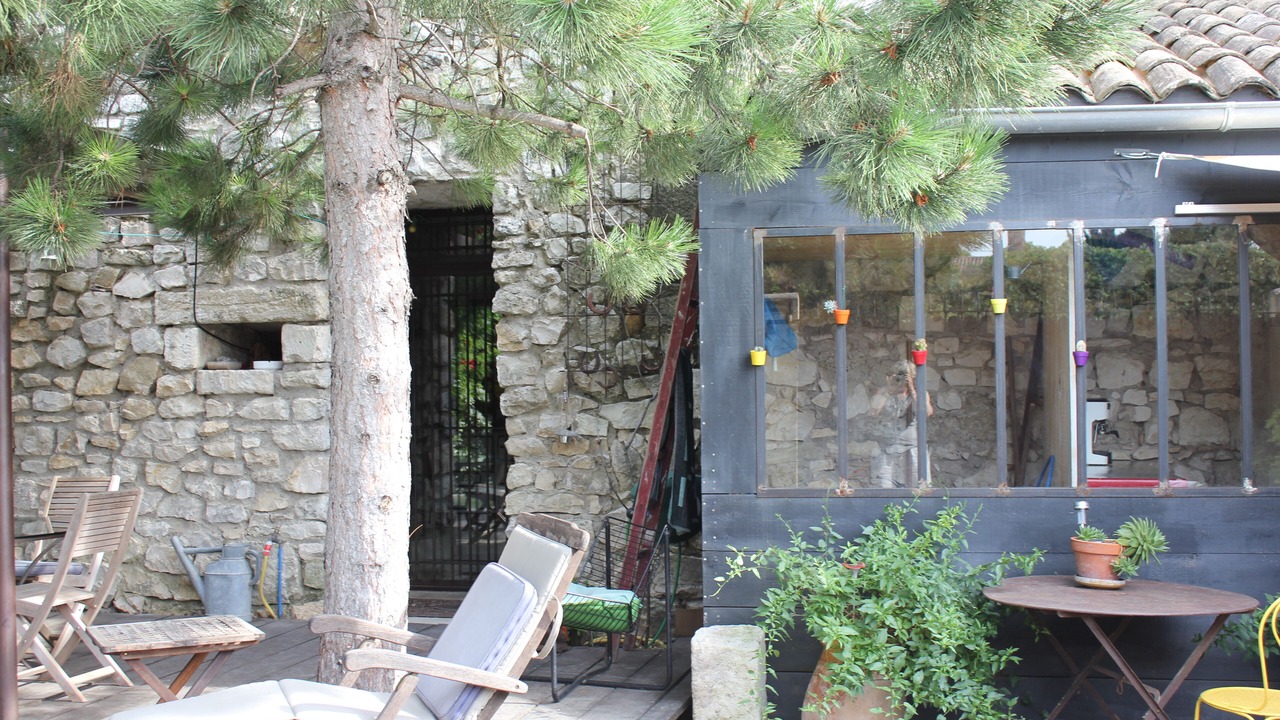 Photo of Patio Balcony in Noves