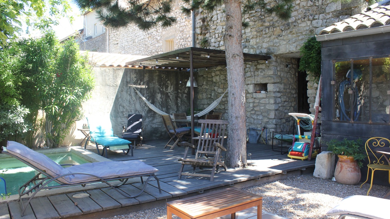 Photo of Outdoor in Noves