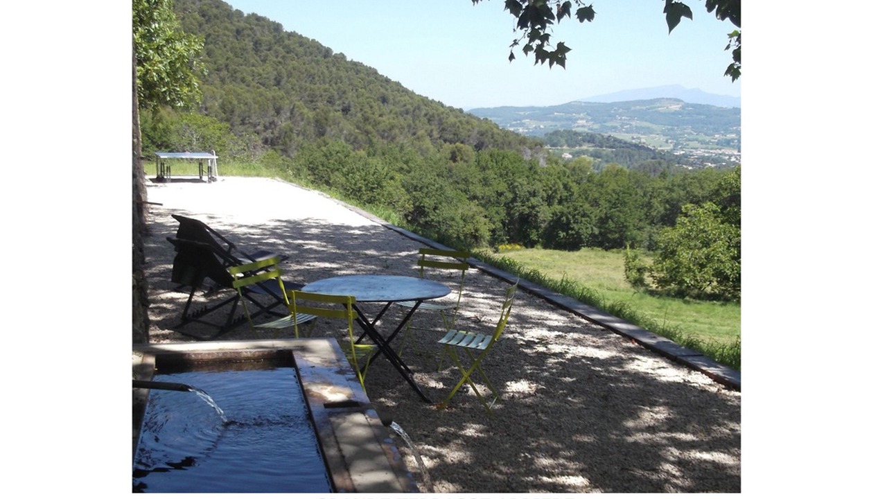 Photo of Outdoor in Crestet