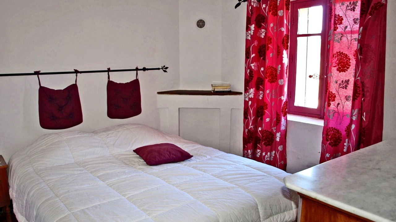 Photo of Bedroom in Fox-Amphoux