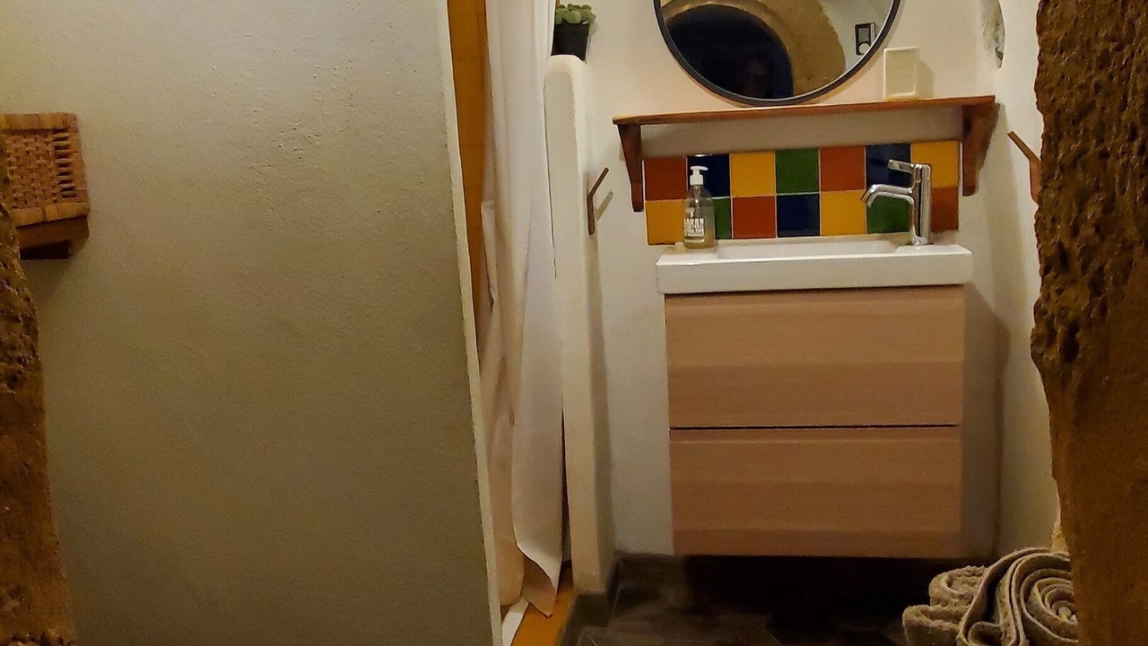 Photo of Bathroom in Jouques