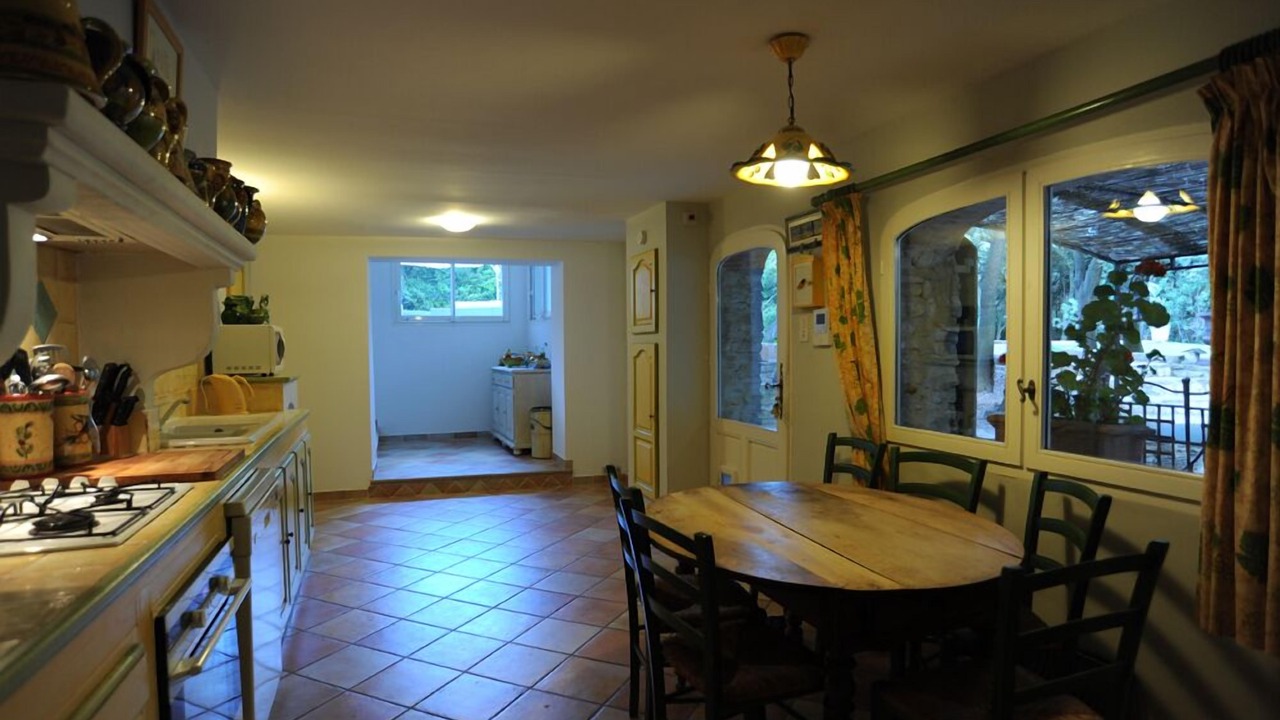 Photo of Bedroom in Orange
